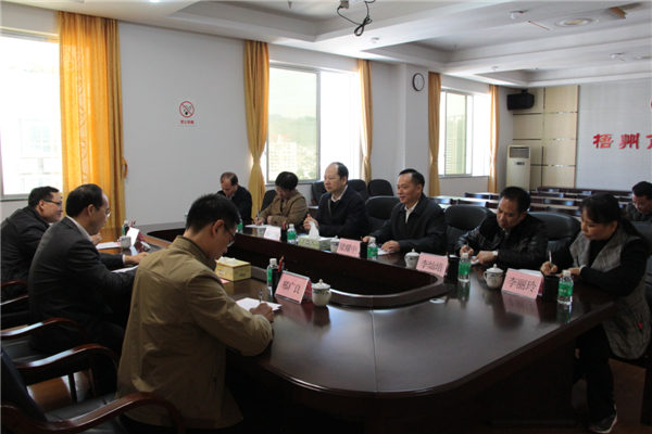 市委常委、組織部部長張惠強到市總工會調(diào)研