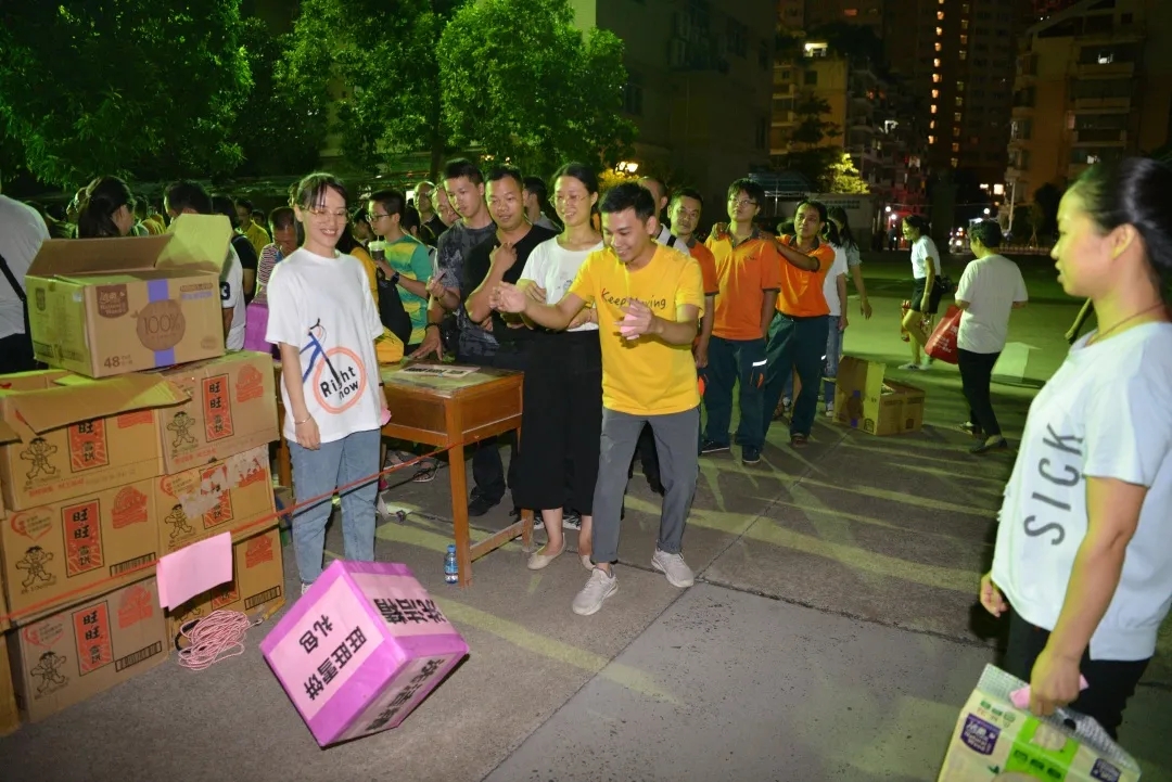 梧州郵政公司工會開展迎中秋、國慶趣味活動