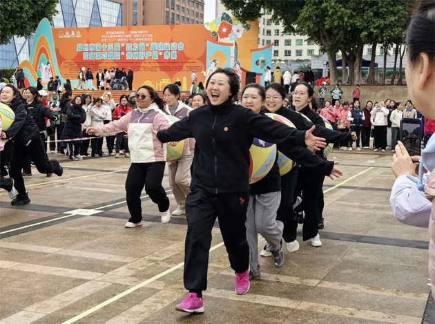 巾幗玫瑰展風(fēng)采 勇創(chuàng)佳績慶“三八”丨市總工會(huì)女職工參加市十三屆“她力量”趣味運(yùn)動(dòng)會(huì)取得好成績